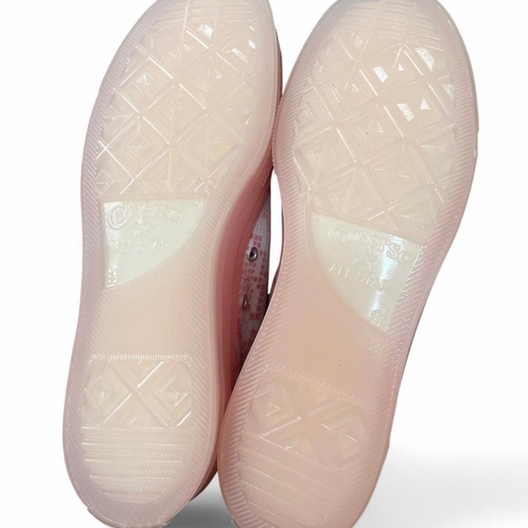 Converse Pink and White Lace-Up Sneakers - Picture 4 of 6